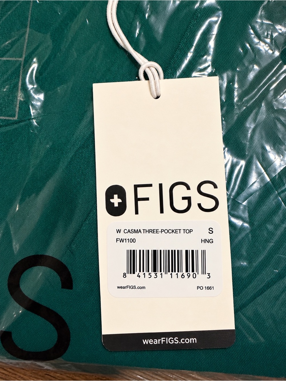 * NWT * RARE FIGS Hunter Green YOLA Skinny Scrub Pants and 3 Pocket Scrub Top